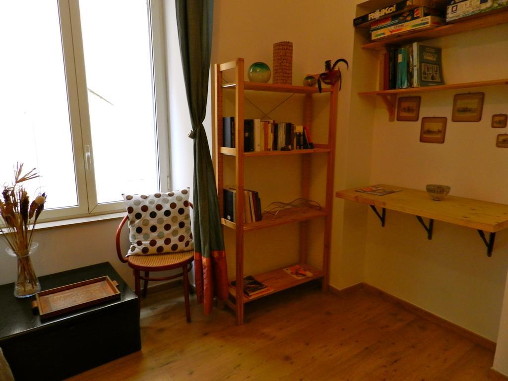 Modern Flat Cavour Lejlighed Napoli Eksteriør billede